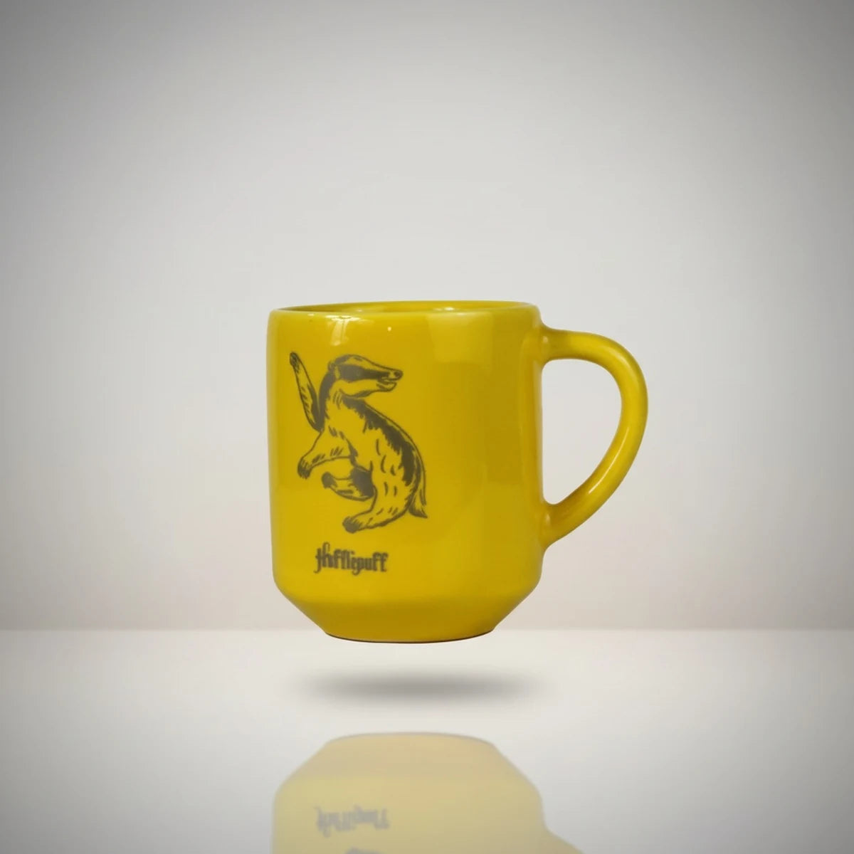 Wizarding World - Harry Potter Bina Kupa - Hufflepuff — Orijinal Ürün Görseli