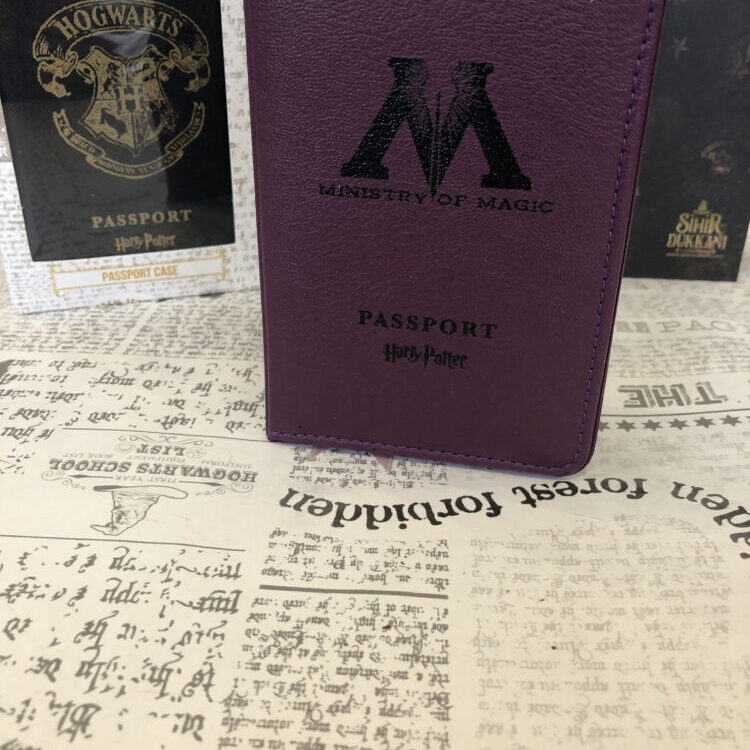 Ministry Of Magic Pasaport Kılıfı Lisanslı Deri